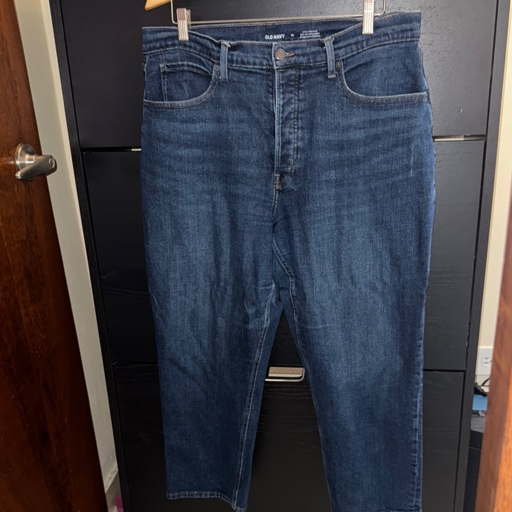 Old Navy Women’s Deep Indigo Straight Jeans